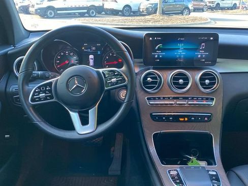 Used 2021 Mercedes-Benz GLC 300 4MATIC image 8