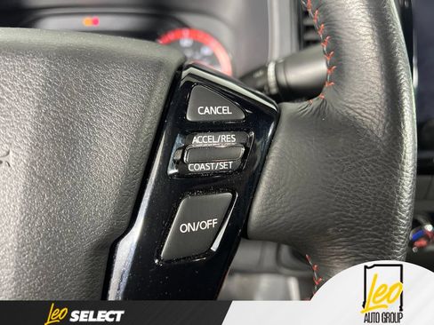 Used 2024 Nissan Frontier PRO-4X w/ Off-Road Protection Package AWD/4WD image 21