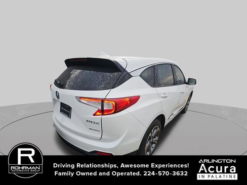 Used 2024 Acura RDX SH-AWD w/ Advance Package image 3