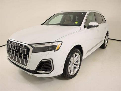 Certified 2025 Audi Q7 3.0T Premium Plus w/ Premium Plus Package image 1