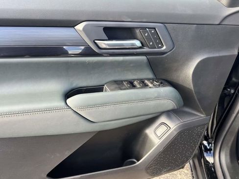 New 2026 GMC Terrain AT4 w/ Convenience Package III image 14