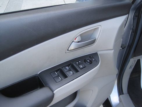 Used 2012 Honda Odyssey EX image 20