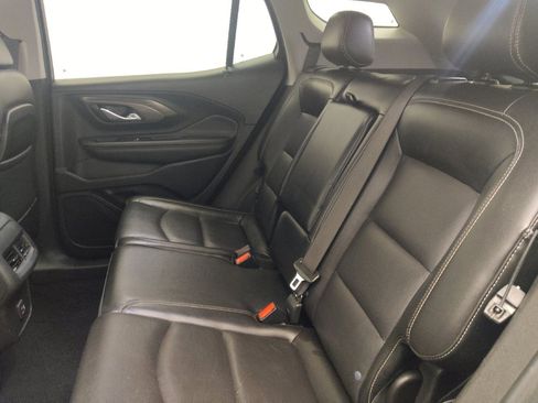 Used 2022 GMC Terrain SLT FWD image 18
