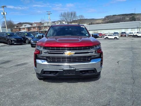 Used 2019 Chevrolet Silverado 1500 LT w/ All-Star Edition image 2