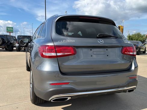 Used 2016 Mercedes-Benz GLC 300 4MATIC w/ Sport Package image 14
