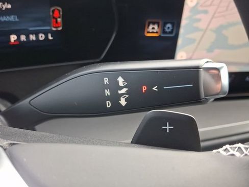 New 2026 Chevrolet Traverse LT image 11