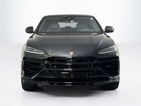 Used 2025 Lamborghini Urus SE AWD/4WD image 8