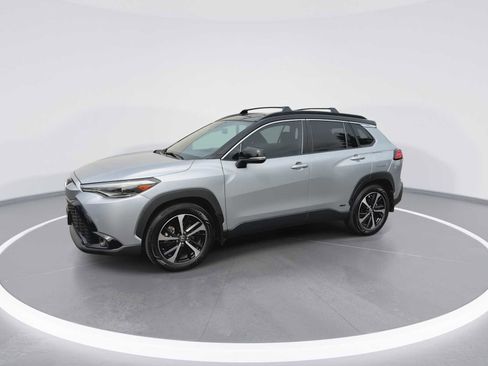 Used 2024 Toyota Corolla Cross XSE w/ Convenience Package image 4