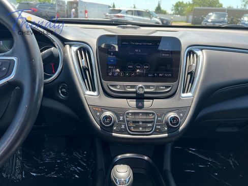 Certified 2020 Chevrolet Malibu Premier FWD image 16