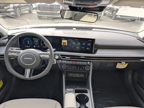 New 2026 Hyundai Sonata SEL image 17