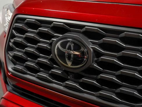 Used 2023 Toyota Tacoma TRD Sport w/ Advanced Technology Package AWD/4WD image 8