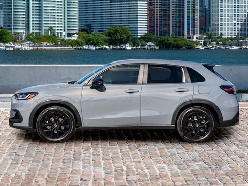 Certified 2024 Honda HR-V Sport image 8