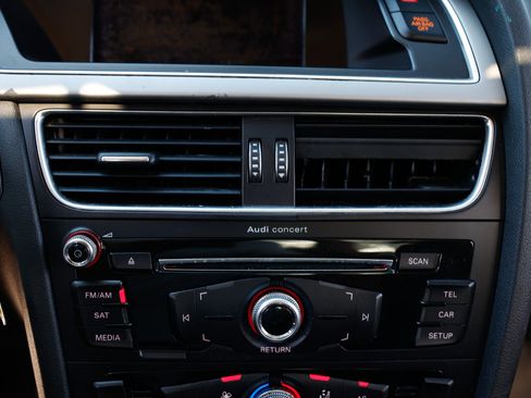 Used 2014 Audi A4 2.0T Premium image 32