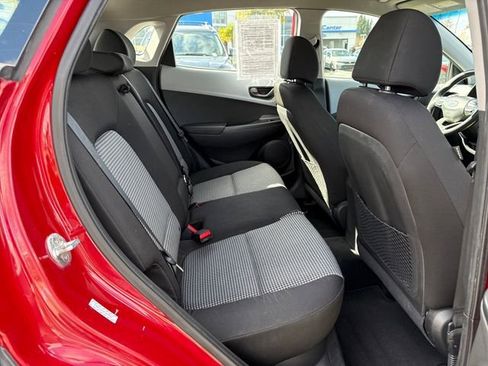 Used 2019 Hyundai Kona SE AWD/4WD image 10