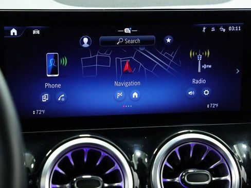 Used 2024 Mercedes-Benz GLB 250 image 18