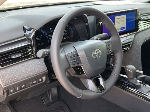 New 2026 Toyota Camry XLE image 19