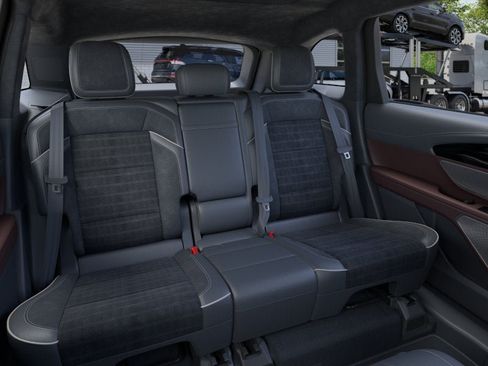 New 2026 Lincoln Nautilus Black Label AWD/4WD image 11