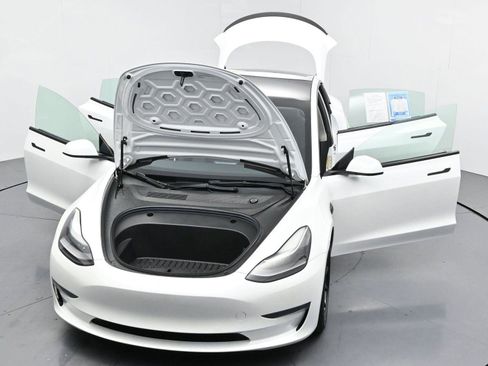 Used 2022 Tesla Model 3 Long Range image 40