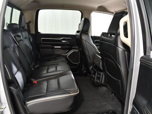 Used 2021 RAM 1500 Laramie AWD/4WD image 19