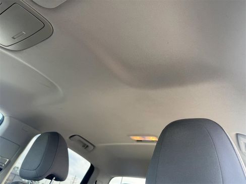 Used 2019 Chevrolet Colorado LT image 14