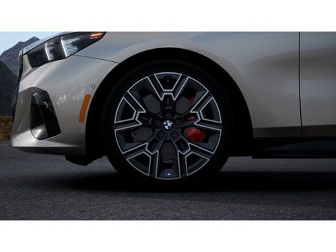 New 2026 BMW 530i image 7