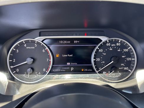 Used 2023 Nissan Rogue SV FWD image 28