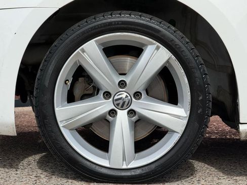 Used 2013 Volkswagen Passat 2.5 SE image 27