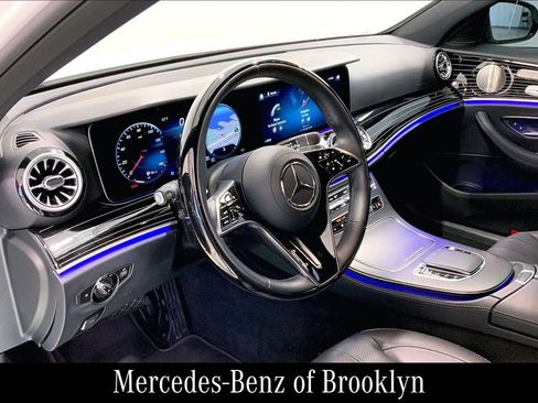 Certified 2022 Mercedes-Benz E 350 4MATIC Sedan image 20