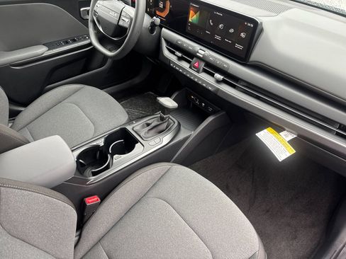 New 2026 Kia K4 FWD image 15