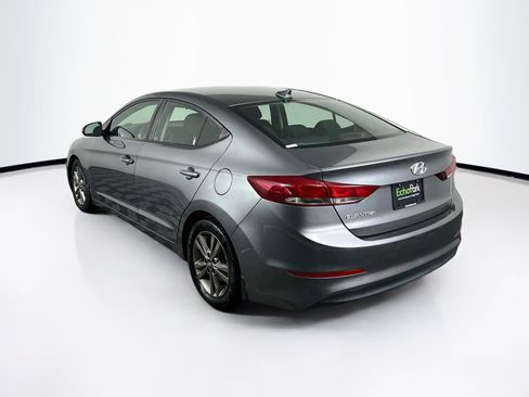 Used 2018 Hyundai Elantra SEL w/ Cargo Package FWD image 5