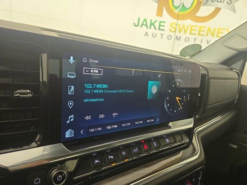 Used 2025 Chevrolet Silverado 1500 LTZ w/ Technology Package image 19