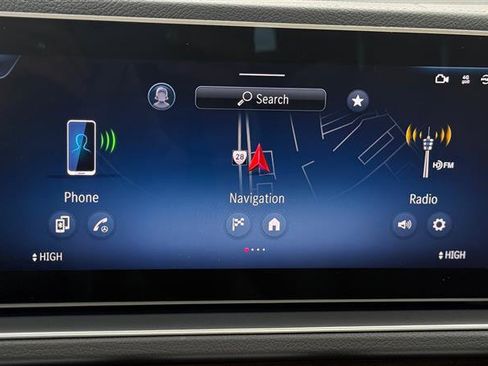 Used 2024 Mercedes-Benz GLS 450 4MATIC w/ AMG Line Exterior image 40