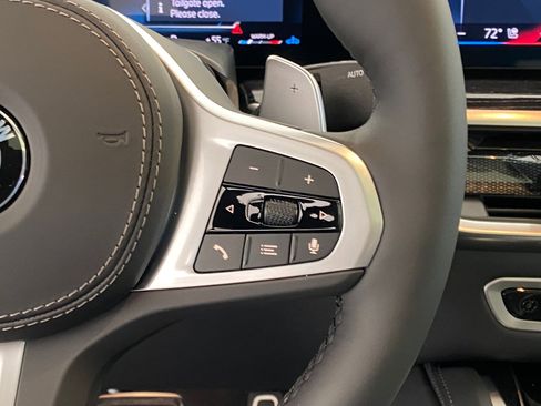 New 2026 BMW X6 xDrive40i w/ Executive Package image 30