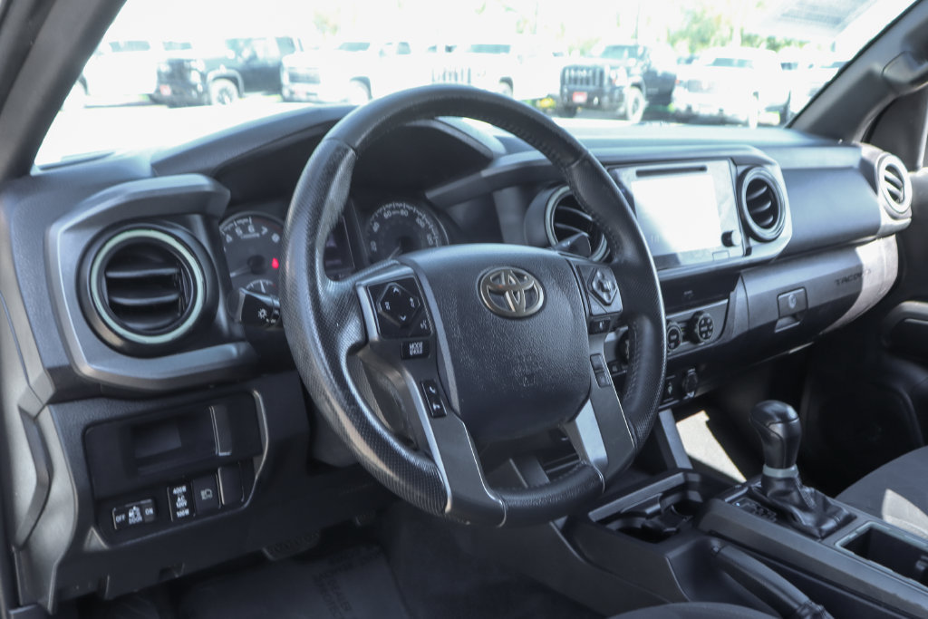Used 2019 Toyota Tacoma TRD Sport RWD image 17