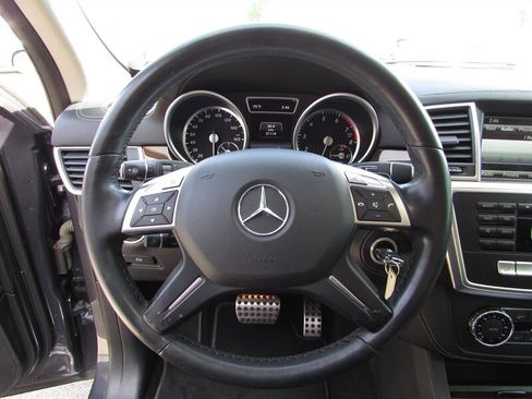 Used 2014 Mercedes-Benz ML 550 4MATIC image 10