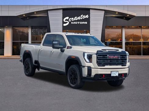 New 2026 GMC Sierra 3500 AT4 w/ AT4 Premium Plus Package AWD/4WD image 7