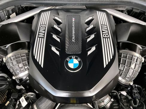 Used 2022 BMW X7 M50i AWD/4WD image 33