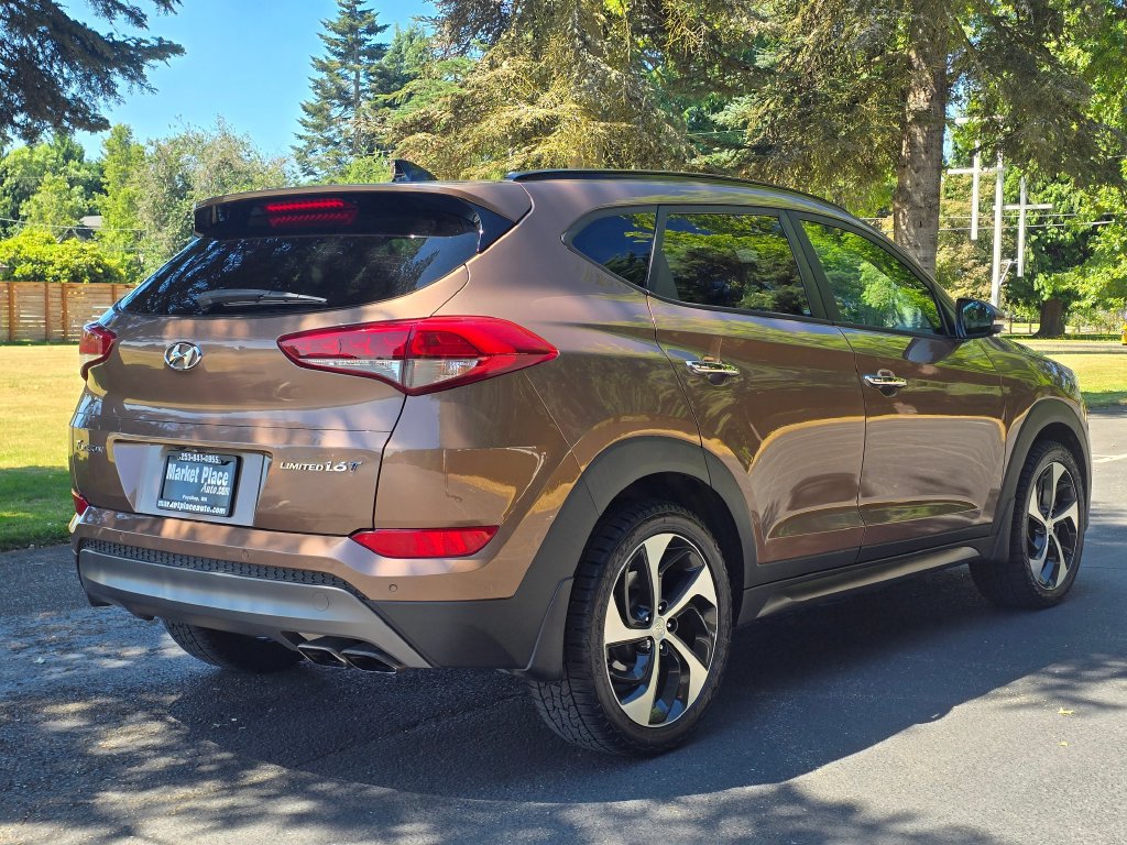 Used 2016 Hyundai Tucson Limited w/ Option Group 03 FWD image 6