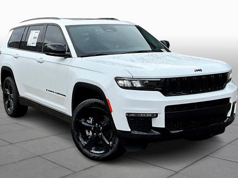 New 2025 Jeep Grand Cherokee L Limited w/ Black Appearance Package image 3