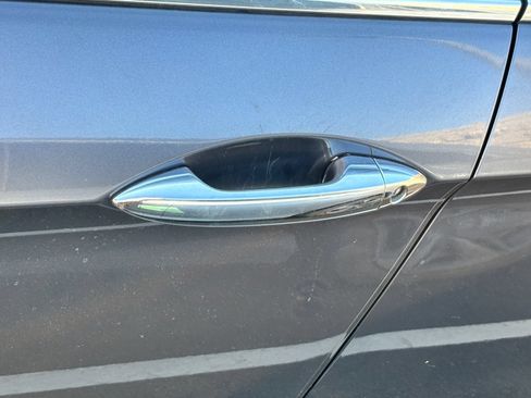 Used 2016 Honda Accord LX image 10
