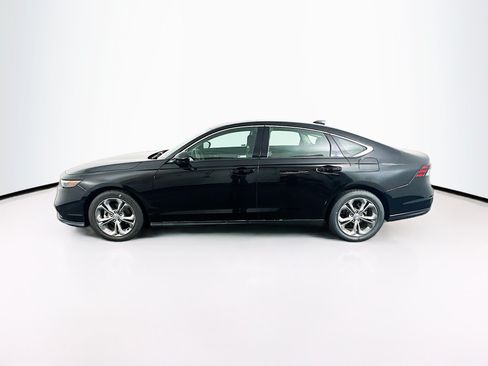Used 2024 Honda Accord EX image 4