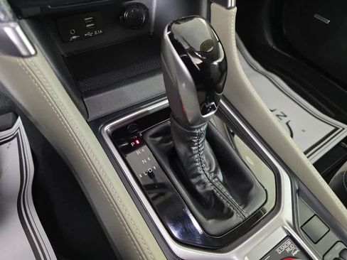 Used 2020 Subaru Forester Limited image 43