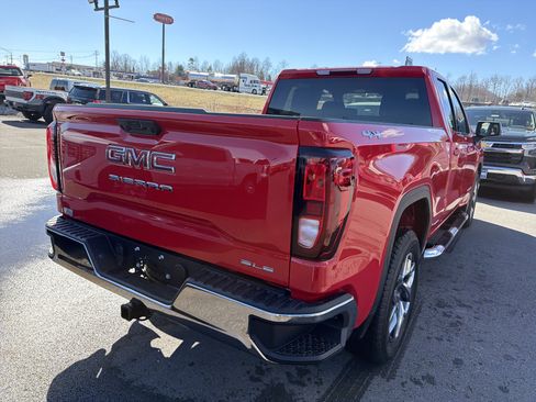 New 2026 GMC Sierra 1500 SLE AWD/4WD image 6