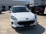 Used 2021 Ford Escape SE image 3