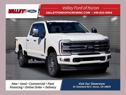 New 2026 Ford F350 Platinum w/ Platinum Plus Package