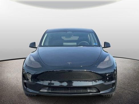 Used 2024 Tesla Model Y Long Range AWD/4WD image 6