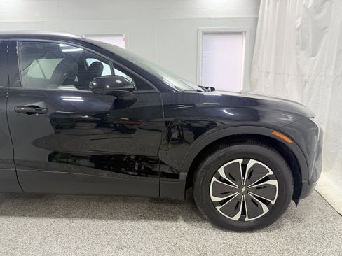 Used 2024 Chevrolet Blazer EV LT image 8