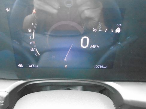 Used 2024 Buick Encore GX Sport Touring w/ Comfort Package AWD/4WD image 59