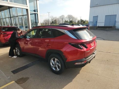 Used 2022 Hyundai Tucson SEL w/ Cargo Package image 9