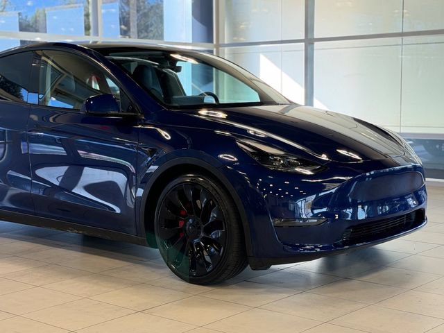 Used 2022 Tesla Model Y Performance AWD/4WD image 5